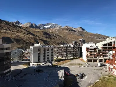 Vue générale sur la montagne ou vue sur la montagne depuis l'appartement