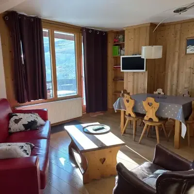 Charmant 2 pièces rénové au pied des pistes