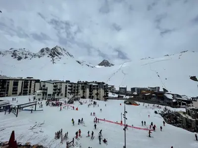 L'établissement 2 pièces exposé sud, ski aux pieds, Tignes - FR-1-449-83 en hiver