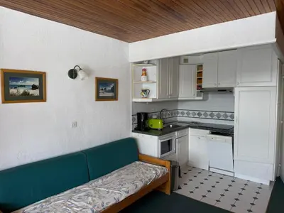 Cuisine ou kitchenette dans l'établissement Studio Sud/Ouest, 3 lits, au pied des pistes à Tignes - FR-1-449-103