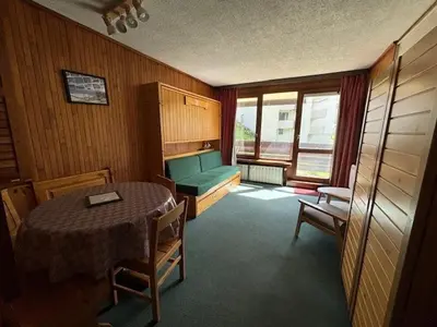 Coin salon dans l'établissement Studio cosy pour 4 à Tignes, proche pistes - FR-1-449-144