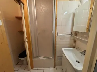 Salle de bains dans l'établissement Studio cosy pour 4 à Tignes, proche pistes - FR-1-449-144