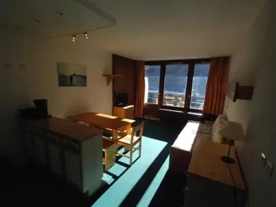 Plan de l'établissement Charmant 2 pièces avec balcon sud/ouest, au cœur des commerces à Tignes - FR-1-449-148
