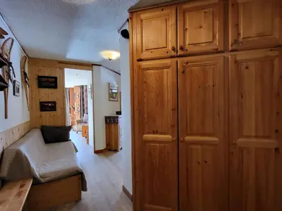 Coin salon dans l'établissement Tignes : Appartement 2 pièces 41m², 500m des pistes, balcon sud/ouest, wifi, 4-5 pers. - FR-1-449-159