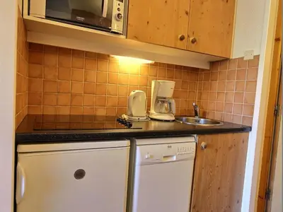 Cuisine ou kitchenette dans l'établissement Duplex chaleureux 2 pièces au pied des pistes, vue magnifique - FR-1-455-8