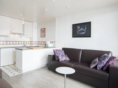Cuisine ou kitchenette dans l'établissement Studio Sud Tignes, ski au pied, balcon, linge inclus hiver - FR-1-449-79