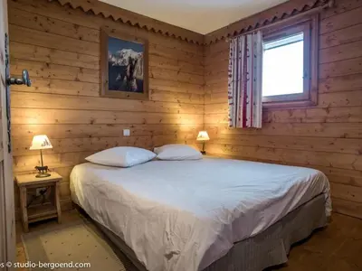 Un ou plusieurs lits dans un hébergement de l'établissement Superbe appartement aux Arcs 1800 - 8 pers, espace détente, sans animaux - FR-1-352-7