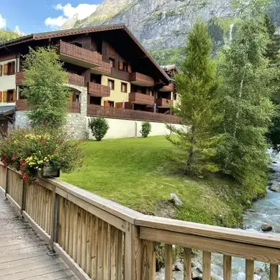 Appartement accueillant à Pralognan-la-Vanoise avec balcon et vue
