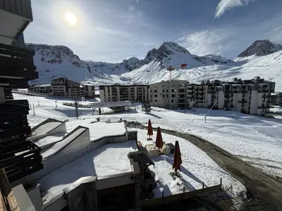 Vue générale sur la montagne ou vue sur la montagne depuis l'appartement