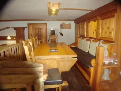 Coin salon dans l'établissement Chalet l'Avalin