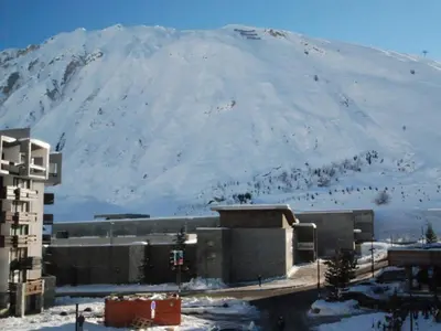 Vue générale sur la montagne ou vue sur la montagne depuis l'appartement