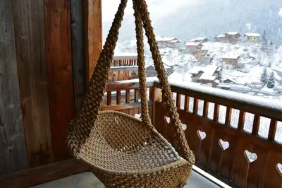 L'établissement Chalet des Trappeurs Coeur Vanoise 15 persons en hiver