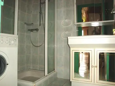 Salle de bains dans l'établissement Chalet mitoyen avec jardinet, 3 pièces, 6 personnes - FR-1-464-8