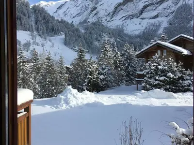 L'établissement Chalet haut de gamme pour 10 pers., proche pistes, parking privé - FR-1-464-7 en hiver