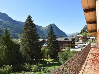 Vue générale sur la montagne ou vue sur la montagne depuis l'appartement