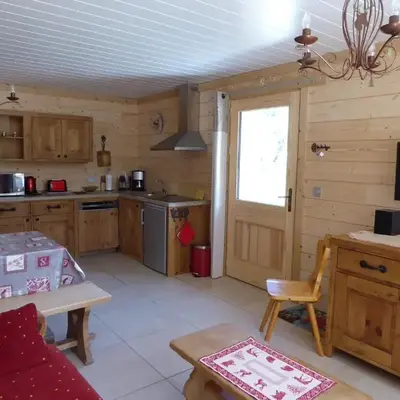 Chalet avec terrasse et parking privé