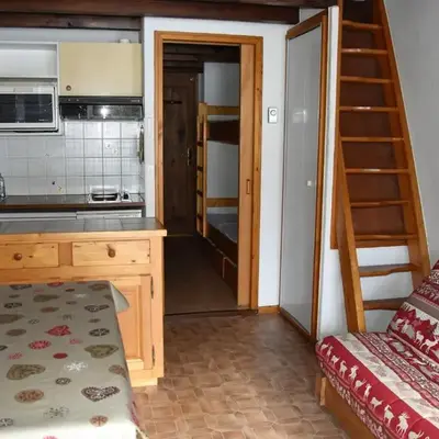 Studio lumineux près des pistes