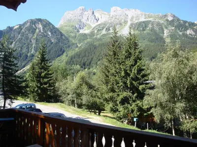 Plan de l'établissement Chalet calme 8 pers., cheminée, parking privé - FR-1-464-39