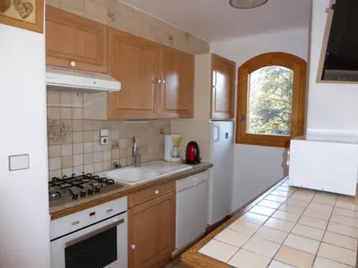 Cuisine ou kitchenette dans l'établissement Chalet Chaleureux & Spacieux, Grande Terrasse, 8 Pers. - FR-1-464-47