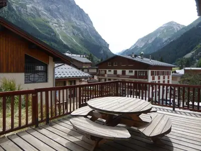 Vue générale sur la montagne ou vue sur la montagne depuis l'appartement