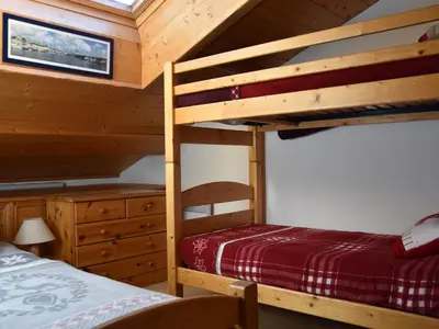 Un ou plusieurs lits dans un hébergement de l'établissement Duplex familial 4 pièces proche pistes - 7 pers - FR-1-464-61