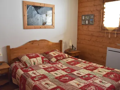 Un ou plusieurs lits dans un hébergement de l'établissement Appartement 3 pièces, 6 pers, proche pistes, Pralognan - FR-1-464-63