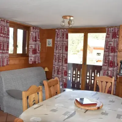 Duplex Mezzanine 4 Pièces