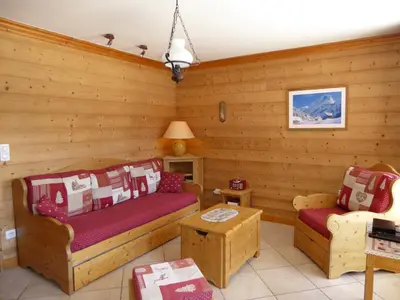 Coin salon dans l'établissement Confortable T3 avec grand balcon - Animaux admis - FR-1-464-67