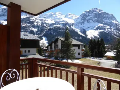 Vue générale sur la montagne ou vue sur la montagne depuis l'appartement