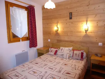 Un ou plusieurs lits dans un hébergement de l'établissement Confortable T3 avec grand balcon - Animaux admis - FR-1-464-67