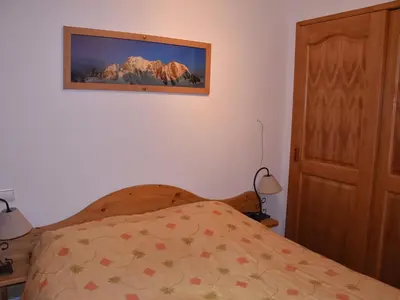 Plan de l'établissement Appartement avec jardin, idéal pour famille, proche pistes - FR-1-464-68