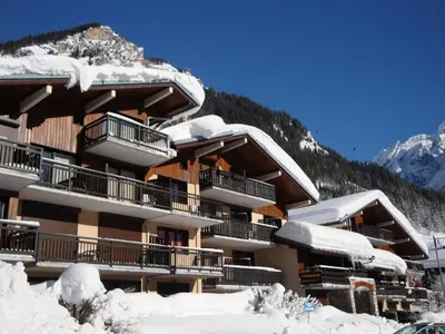 Vue générale sur la montagne ou vue sur la montagne depuis l'appartement
