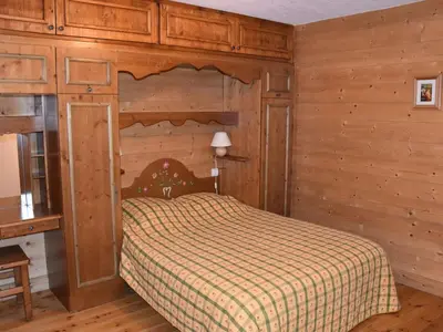 Un ou plusieurs lits dans un hébergement de l'établissement Appartement 3 Pièces, Rez-de-Jardin, Parking - FR-1-464-85