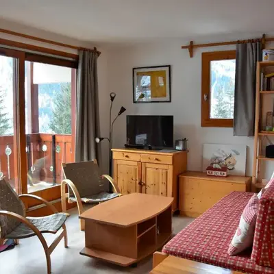Appartement lumineux avec balcon - 4 personnes - FR-1-464-91