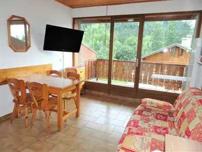 Télévision ou salle de divertissement dans l'établissement Studio ensoleillé, 4 pers, terrasse - FR-1-464-115