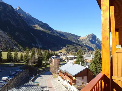 Vue générale sur la montagne ou vue sur la montagne depuis l'appartement