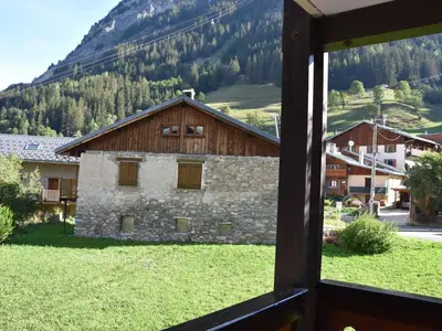 Vue générale sur la montagne ou vue sur la montagne depuis l'appartement