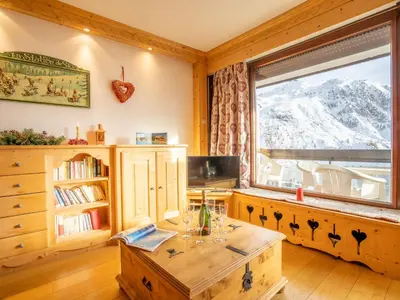 Vue générale sur la montagne ou vue sur la montagne depuis l'appartement