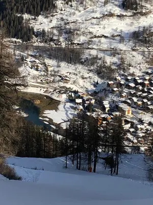 L'établissement TIGNES - VAL D'ISERE - SKI au PIED en hiver