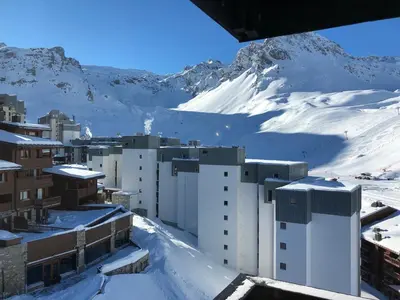 Vue générale sur la montagne ou vue sur la montagne depuis l'appartement