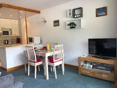Cuisine ou kitchenette dans l'établissement Studio 3 Étoiles avec Balcon Sud/Ouest - WIFI Gratuit - FR-1-449-165