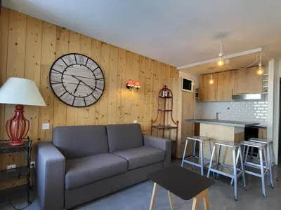 Cuisine ou kitchenette dans l'établissement Studio confortable avec Wifi proche des pistes à Tignes - FR-1-449-52