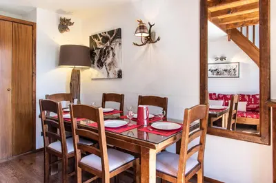 Coin salon dans l'établissement Club Alpina - Champagny-en-Vanoise