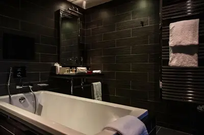 Salle de bains dans l'établissement Avenue Lodge Hotel & Spa