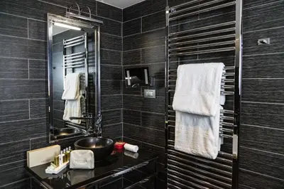 Salle de bains dans l'établissement Avenue Lodge Hotel & Spa
