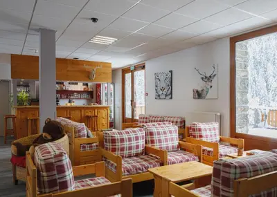 Coin salon dans l'établissement Hotel Chalet du Bon Air