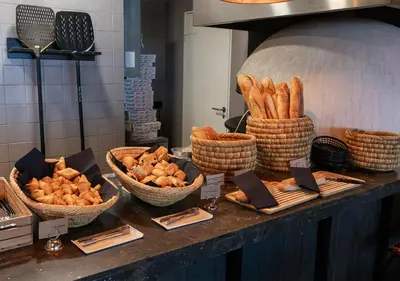 Nourriture dans l'hôtel ou à proximité