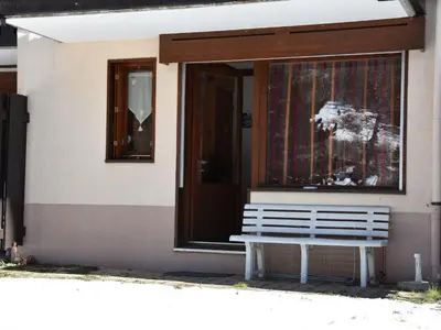 Plan de l'établissement Confortable 2 pièces avec terrasse - Piscine chauffée - FR-1-464-143