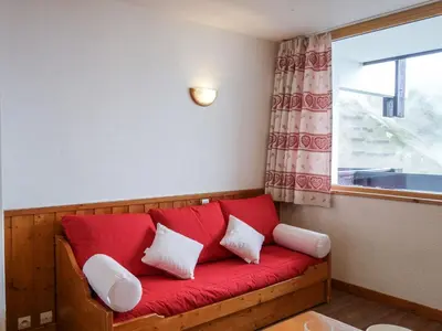 Coin salon dans l'établissement Apartment Home Club - Lavachet-1 by Interhome