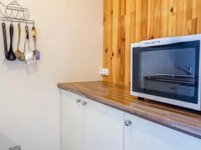Cuisine ou kitchenette dans l'établissement Apartment La Grande Casse - Lavachet-2 by Interhome